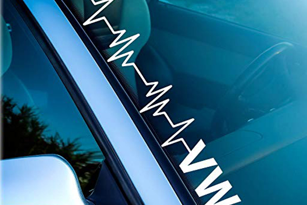 Windschutzscheibe mit Zierrahmen